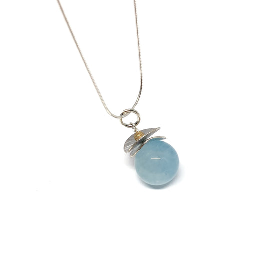 Acorn Brushed Double Petals Necklace