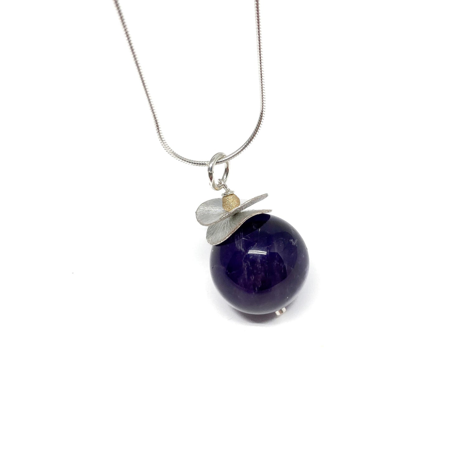 Acorn Brushed Double Petals Necklace